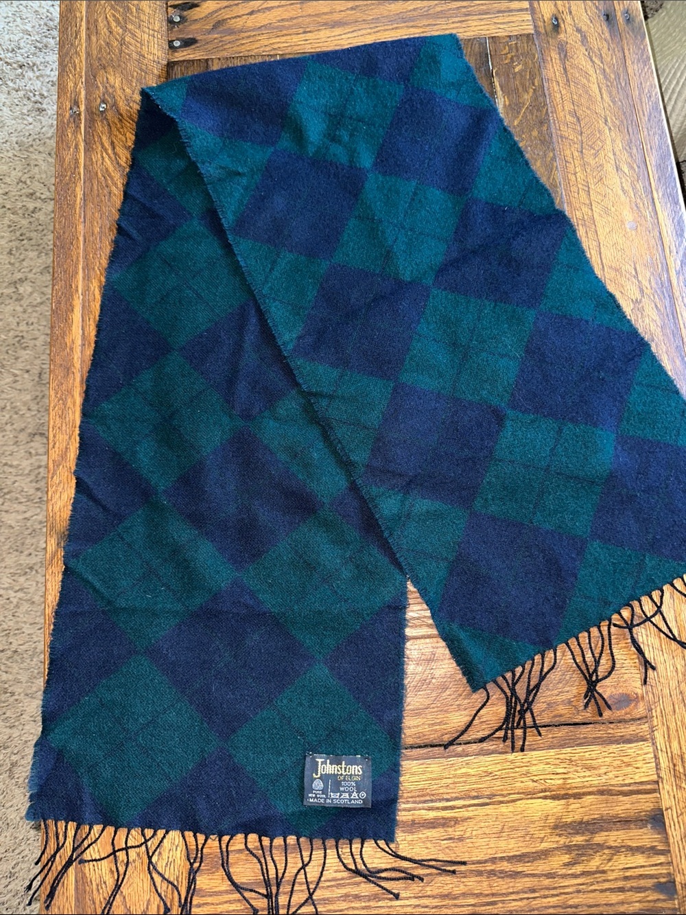 Johnstons of Elgin Green & Navy Wool Plaid Scarf